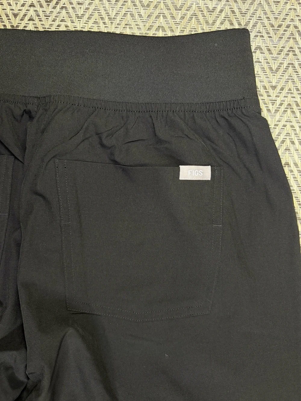 NWT FIGS Technical Collection Jogger Scrub Pants Black Size S Drawstring Stretch